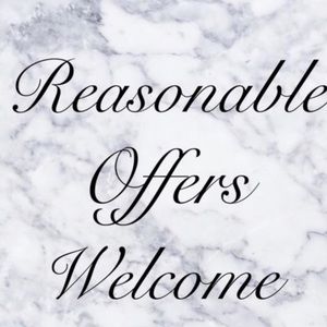 🎈🎈🎈CLOSET CLEAR OUT    Welcoming Reasonable Offers☀️☀️☀️☀️🎈🎈🎈🎈🎈